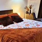 L'ambre - Moderne - Equipe - Douche Lejlighed Lourdes